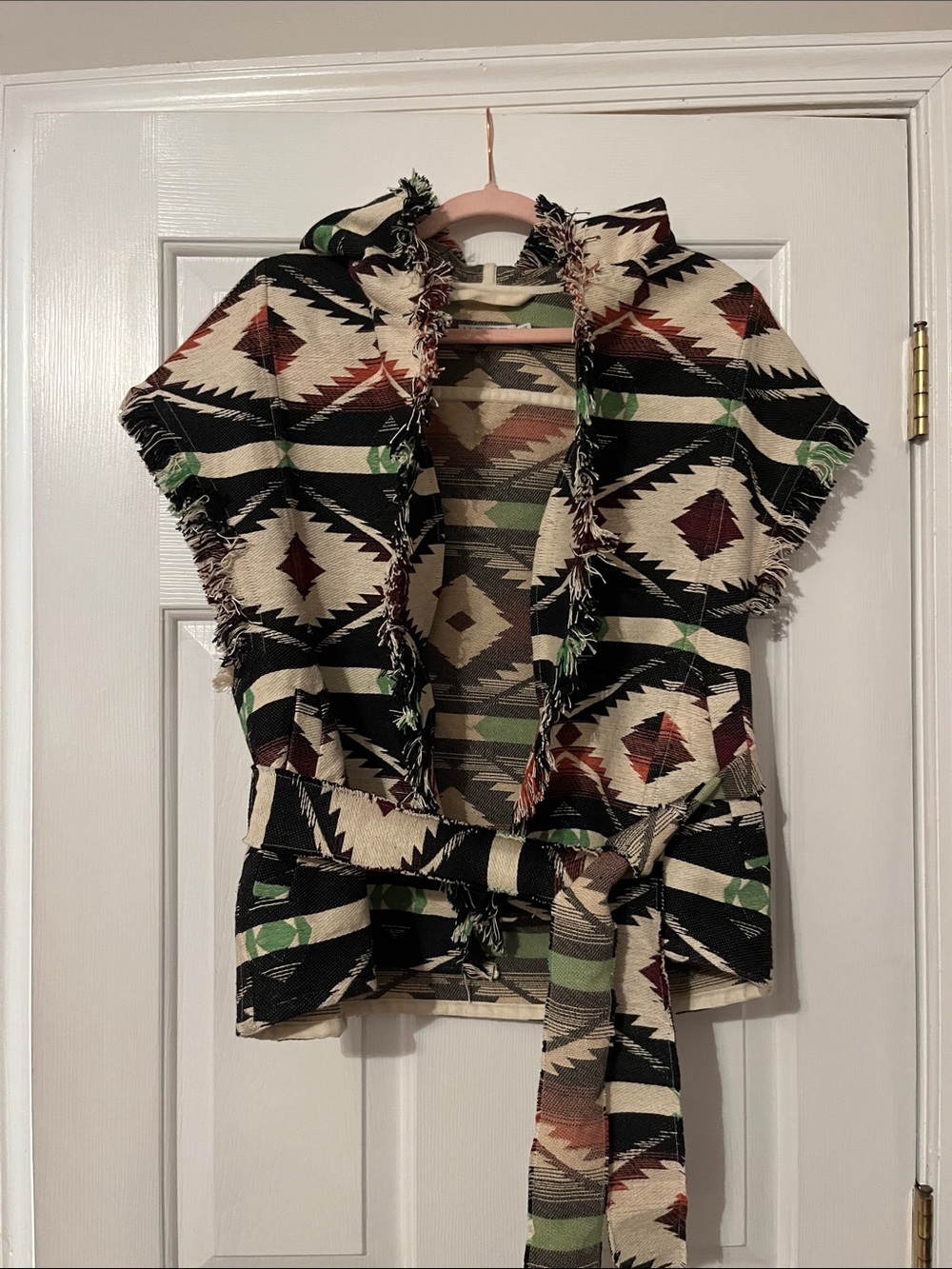 Maria Cher Aztec Hooded Short-Sleeve Belted Jacket in Black & Cream